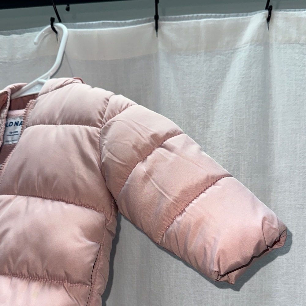 Old Navy Light Pink Kids Puffer Jacket - Picture 6 of 14